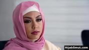 Video Bokep Virgin muslim teen sucking her american boyfriend online