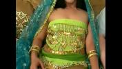 Nonton Video Bokep Hot Indian girl Ashawna gets gang banged 3gp