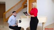 Bokep HD This horny piano teacher will make you want to learn more from her hot
