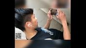 Nonton Video Bokep JAPANESE GUY WATCHING PORN ON PHONE BUST HIS NUTS AND DID NOT CLEAN HIS SPERMS gratis