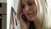 Film Bokep Horny phone calls while fucking the blondes bitch gratis