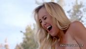 Nonton Film Bokep After massage with a lotion big tits stunning blonde MILF Brandi Love takes big cock of server Chad White in her mouth then wet pussy 2024