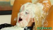 Nonton Video Bokep blonde czech babe gets all slimy 2020