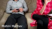 Bokep HD India boyfriend fucks girlfriends by putting condom