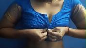 Download vidio Bokep South indian bhabi showing her boobs hot