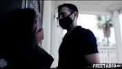 Video Bokep Cheating Wife Fucks The Delivery Guy terbaru