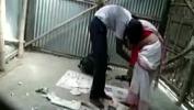 Nonton Video Bokep Indian couple fucking in dirty garage terbaru