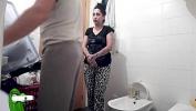 Download Bokep Cleaning the genitals and fucking in the toilet gratis