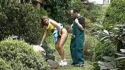 Nonton Video Bokep Wife and the gardener sex