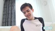 Bokep Mobile Horny Boy comma Xander H comma spreads and fingers his sweet shaved butt while jerking his big bald twinky meat comma pleasuring himself until he cums all over his belly excl Full Videos amp More only at TwinQs period com terbaru