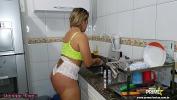Bokep Hot Wife serves barbecue meat to friends in the kitchen terbaru 2020