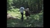 Nonton Bokep Curvacious brunette floozie with huge tits get nailed in the forest gratis