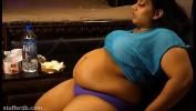 Video Bokep Indian BBW gorges on cheese cake gratis