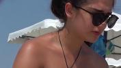 Bokep HD Peeping on hot girl friends suntanning and enjoying the beach 2022