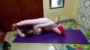 Bokep Video Hijab Doing Sexy Yoga 3gp