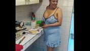 Download vidio Bokep BBW en la cocina haciendo arepas online